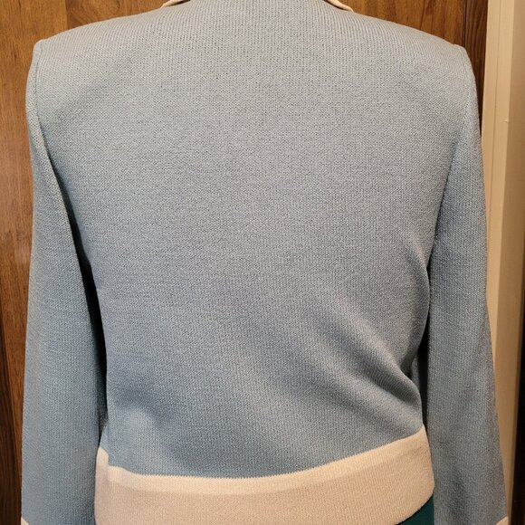 St. John By Marie Gray Collection Santana Knit Light Blue with Cream Trim Size 6 - Picture 3 of 4
